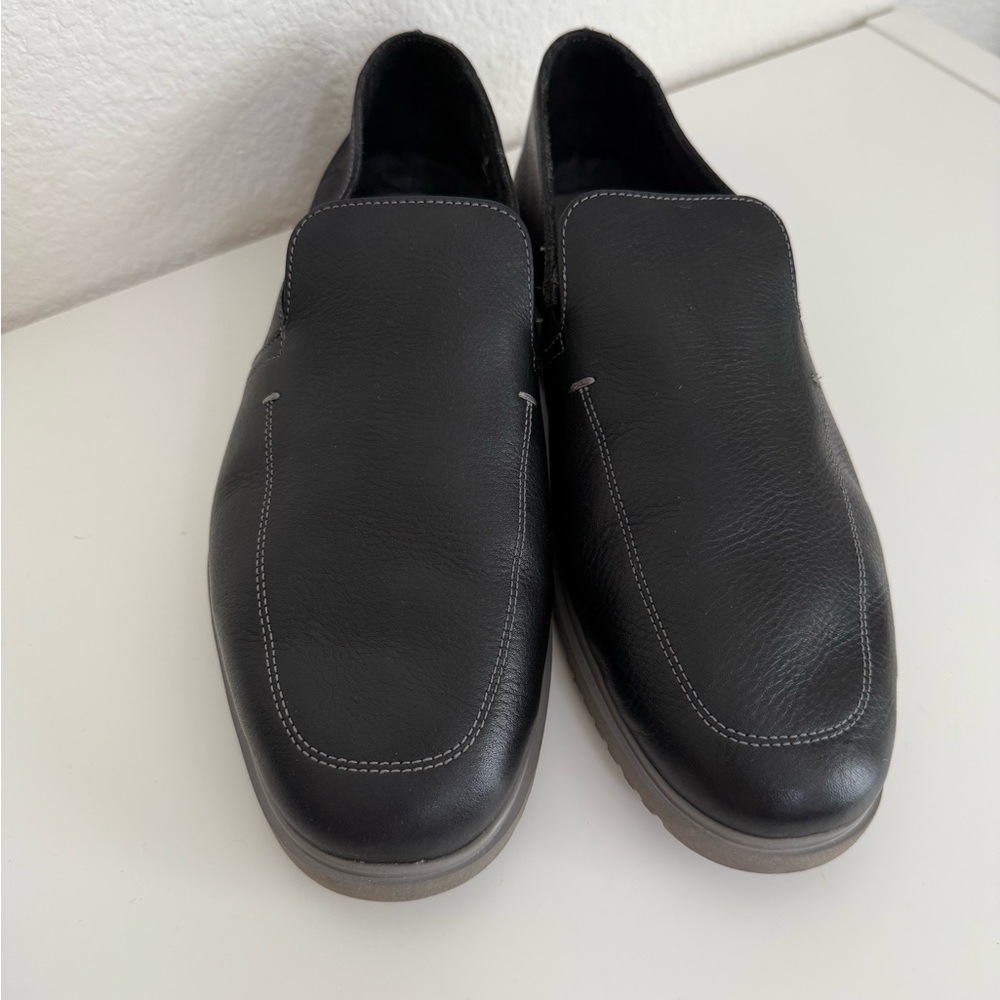 Hush Puppies Black Men's Slip-On Loafers